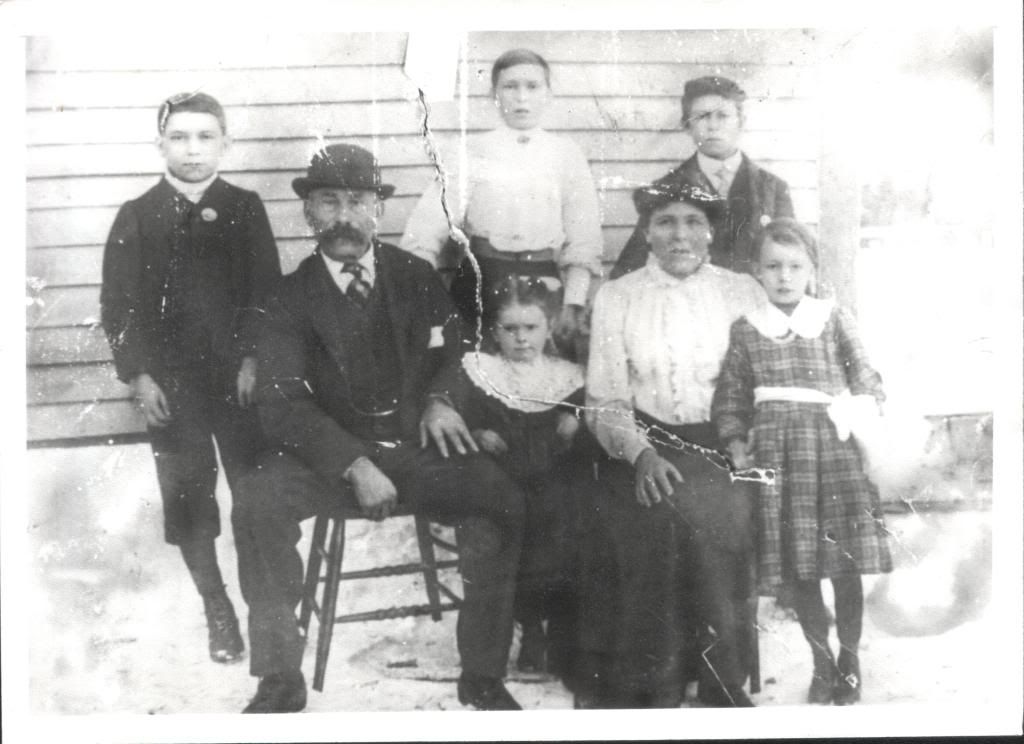 IMAGE: http://i693.photobucket.com/albums/vv291/hb96tuner/scanned.jpg