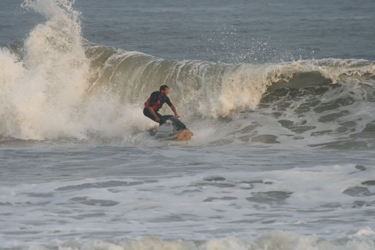 surf9-2-10beforehurricaneearl012copy.jpg