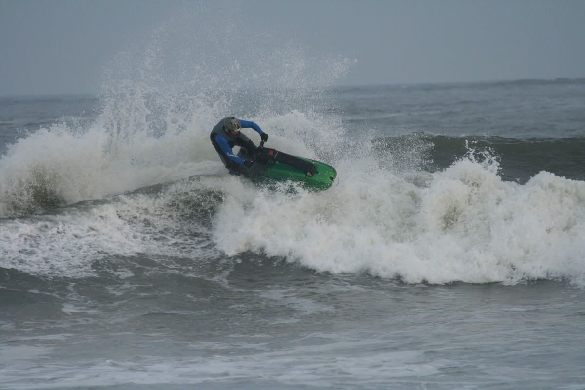 surf9-2-10beforehurricaneearl043copy.jpg