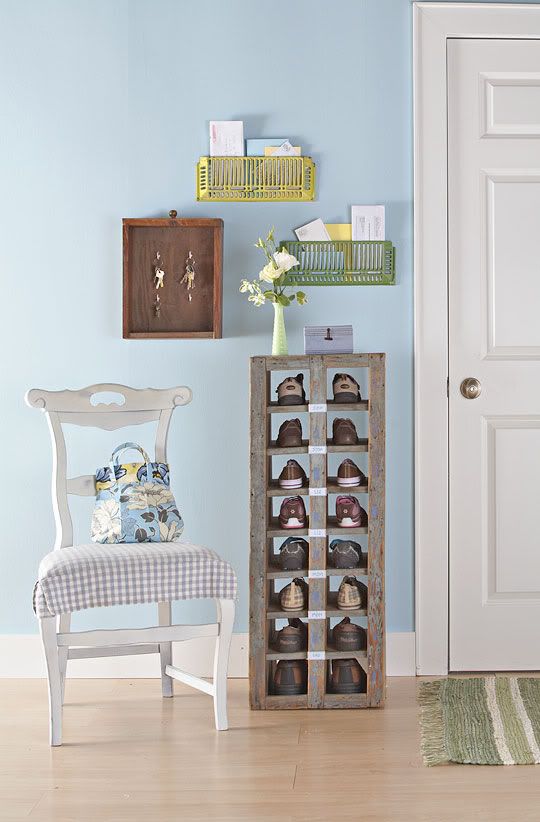 Source: Do It Yourself } Build a Savvy Shoe Storage Tower from 