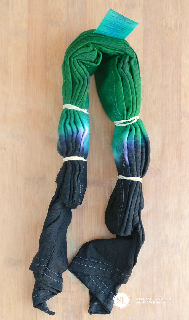 Bold Vertical Stripe Tie Dye Technique