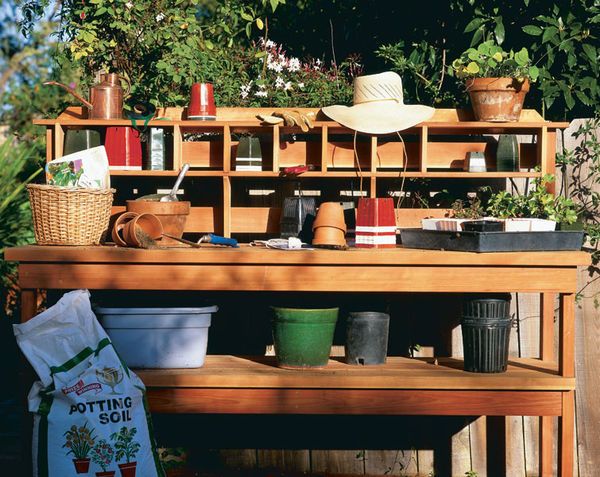 10 Potting Bench Ideas with Free Building Plans - Tuesday {ten 