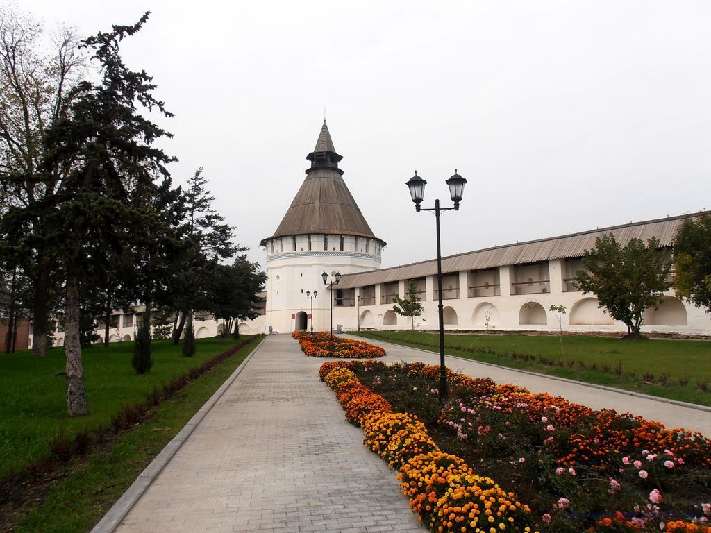 К Крымской башне