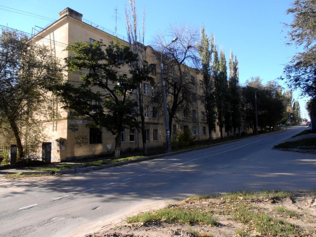 По улице Пархоменко