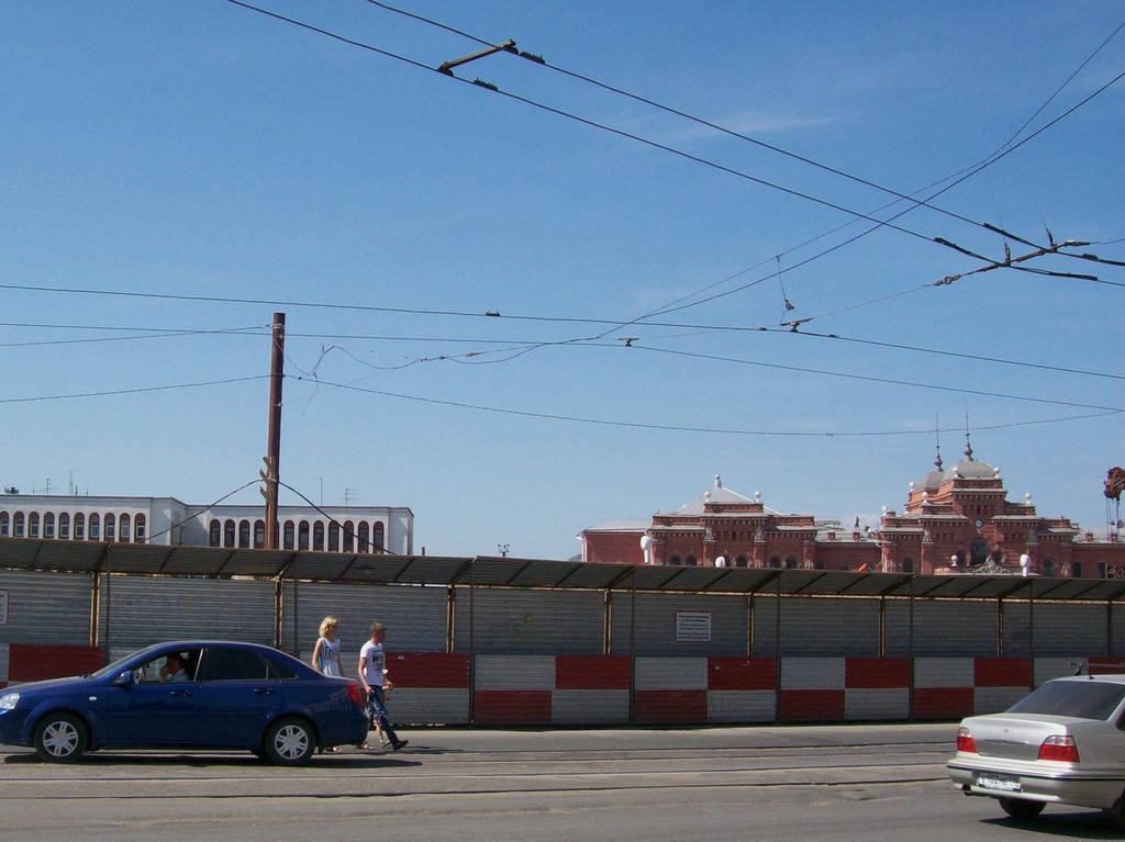 Площадь в мае 2012