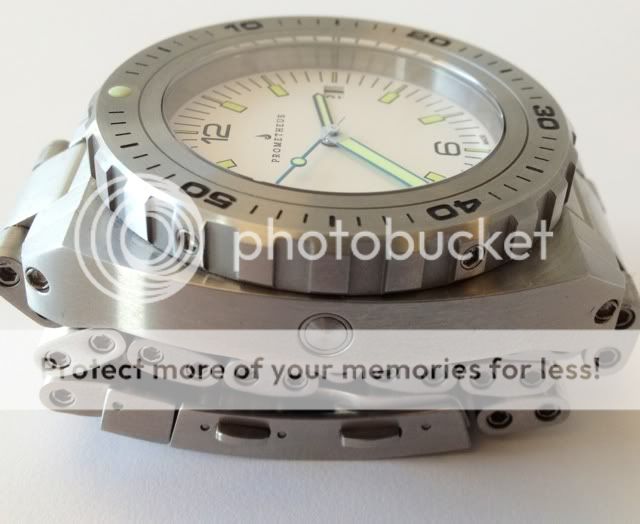 SOLD: Prometheus Manta Ray | WatchUSeek Watch Forums