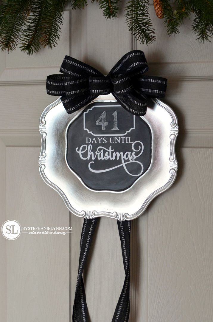 Christmas Countdown Chalkboard Plate #michaelsmakers #madewithmichaels
