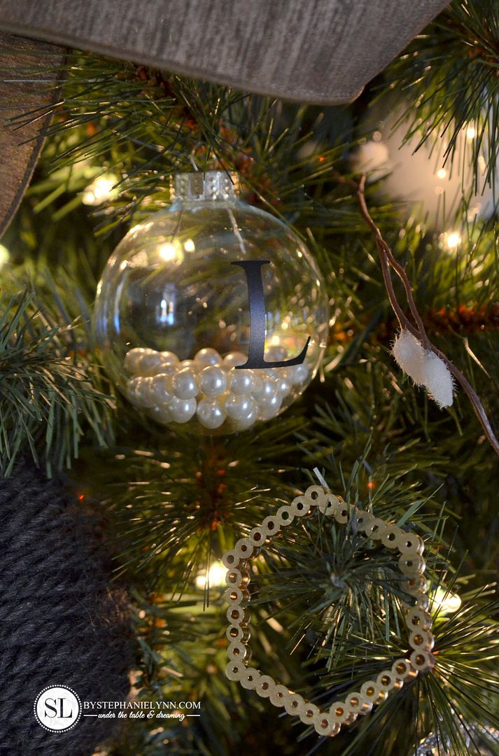 Homemade Pearl Monogram Christmas Ornaments #michaelsmakers