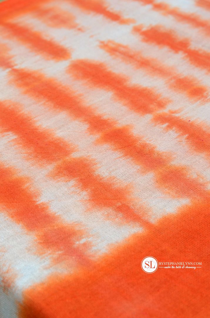 How to Folded Accordion Stripe Pattern Tie Dye Technique #michaelsmakers #tiedyeyoursummer 