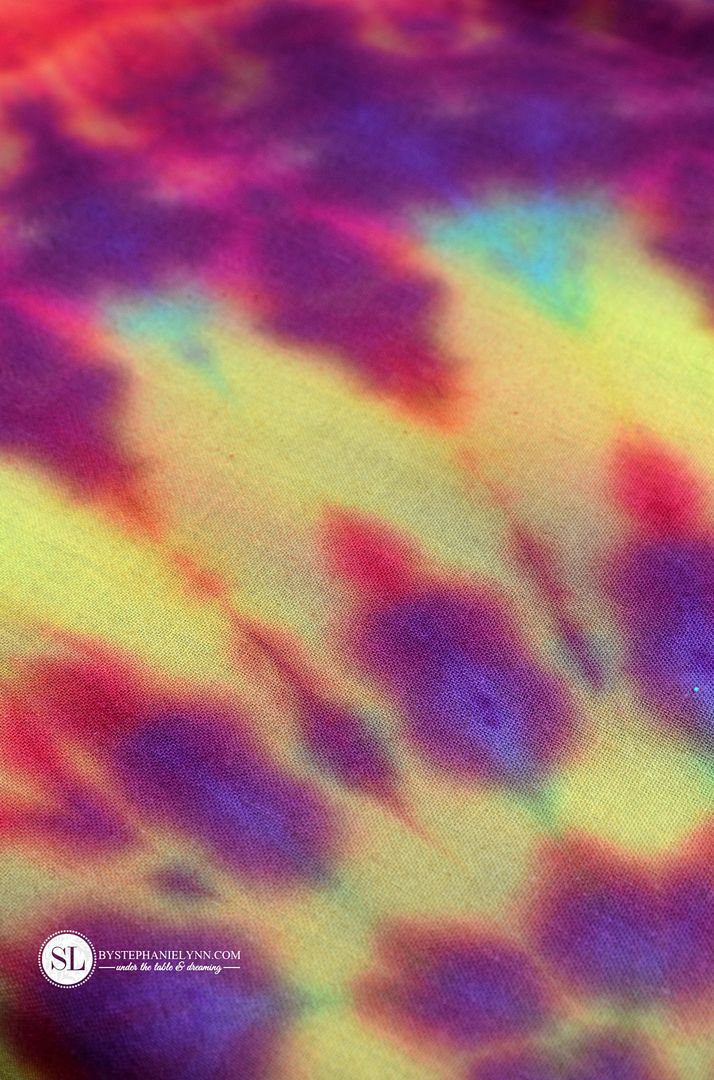 How to Spiral Tie Dye Technique #michaelsmakers #tiedyeyoursummer 