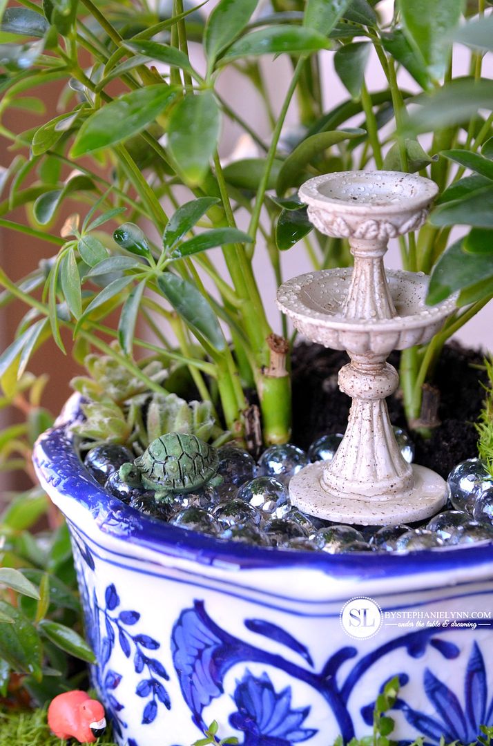 Mini Flower Pot Gardens #michaelsmakers 