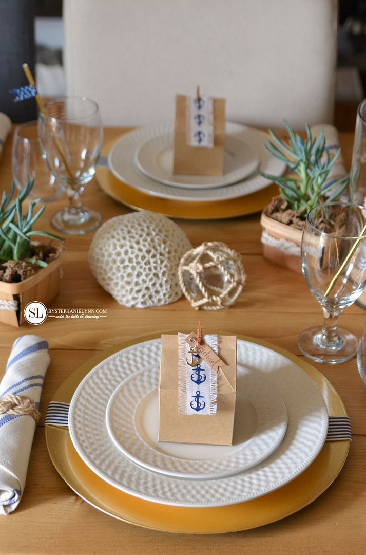 Nautical Summer Table Setting Ideas #michaelsmakers 
