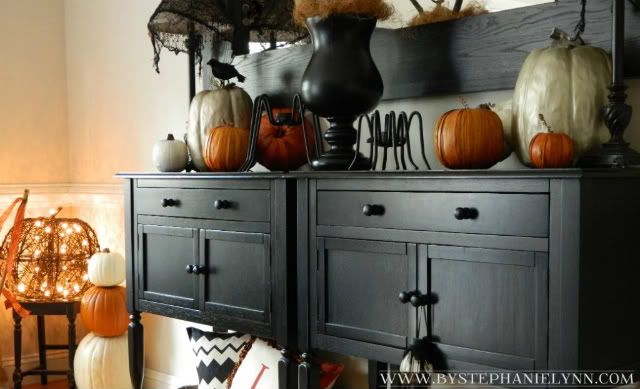 Halloween Dining Room Buffet - Console Decor {my faux 'mantle ...