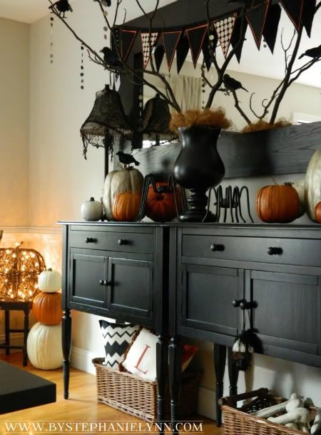 Halloween Dining Room Buffet - Console Decor {my faux 'mantle ...