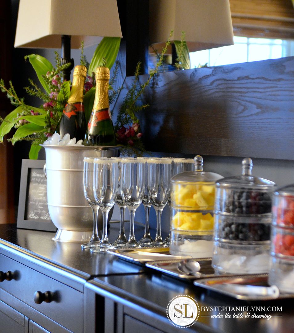 How to Set up A Mimosa Bar