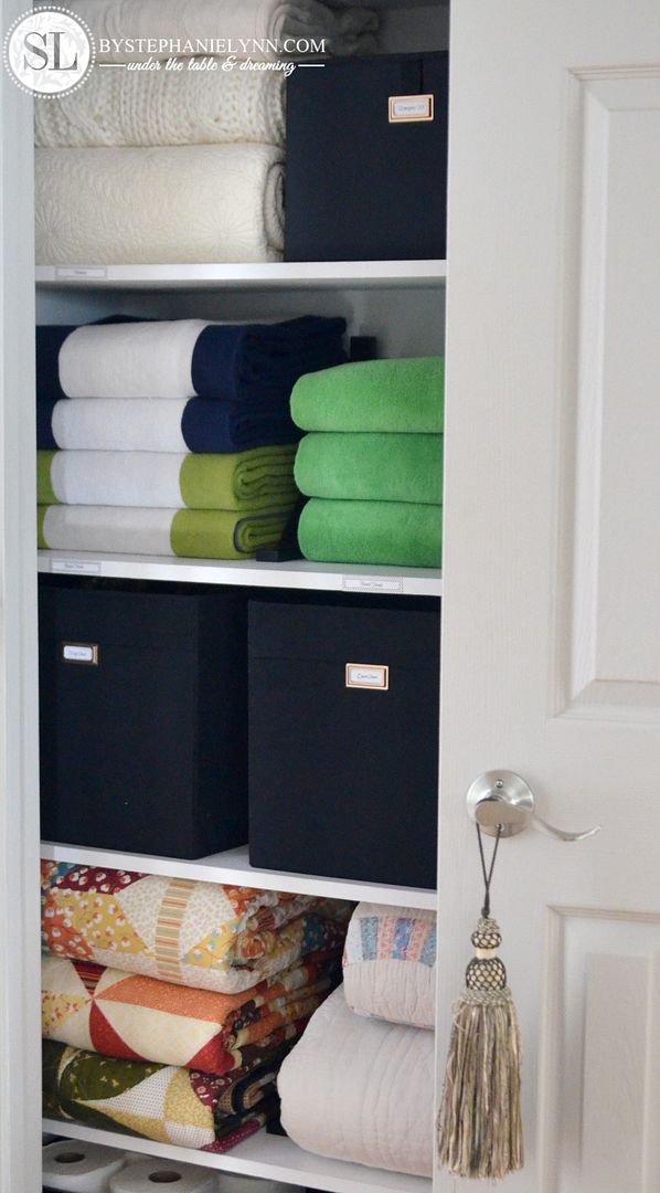 Linen Closet Organization 